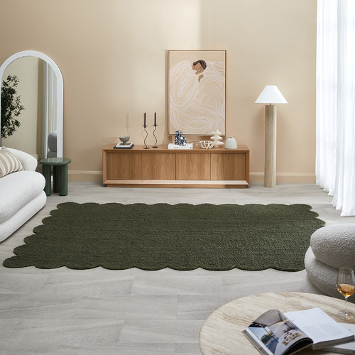 Rowe-Boucle-Wool-Blend-Scalloped-Rug
