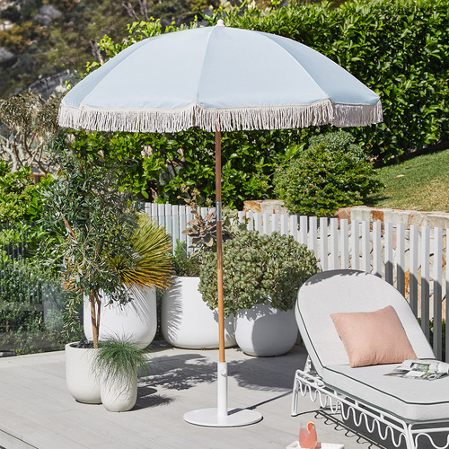 1.8m-Fringed-Beach-Umbrella