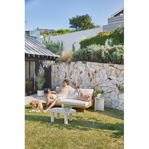 Bellambi-Acacia-Wood-Outdoor-Daybed