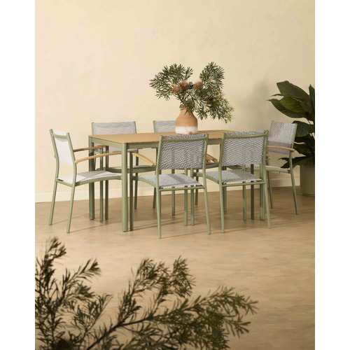 Coogee-Eucalyptus-Wood-Outdoor-Dining-Table