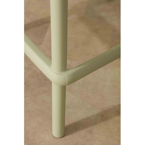 65.5cm-Spindle-Outdoor-Bar-Stools