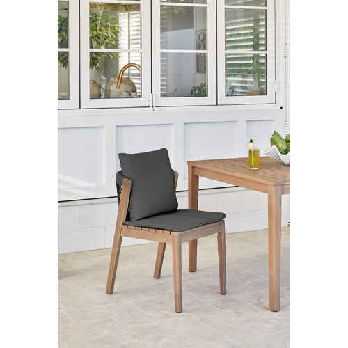 Bayview-Outdoor-Dining-Chairs