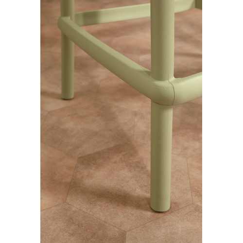 65.5cm-Spindle-Outdoor-Bar-Stools