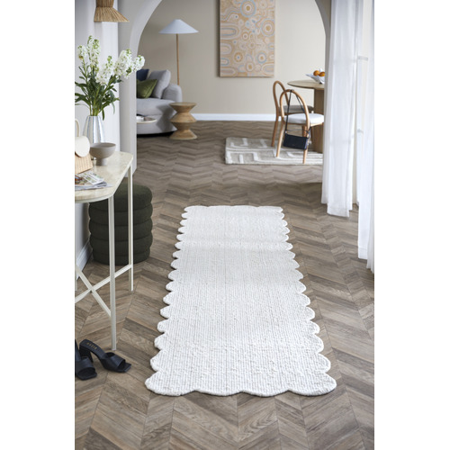 Rowe-Boucle-Wool-Blend-Scalloped-Rug