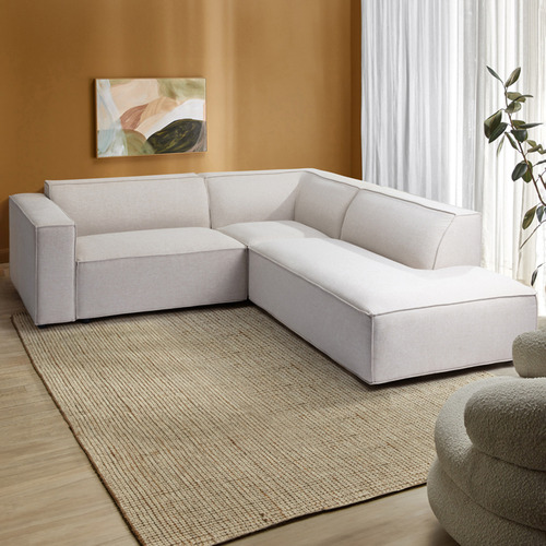 Russo-Upholstered-Chaise-Lounge