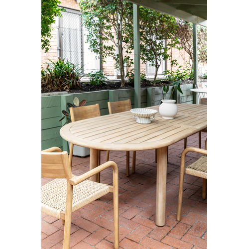 8-Seater-Corfu-Outdoor-Extendable-Dining-Table