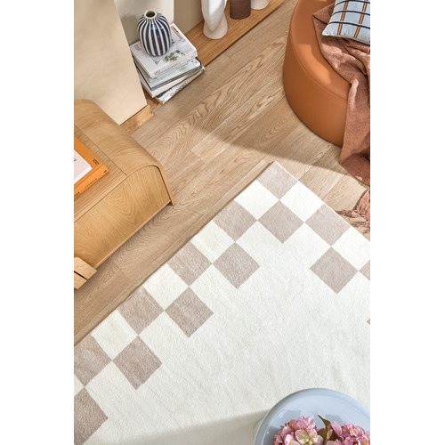 Reign-Check-Machine-Washable-Rug