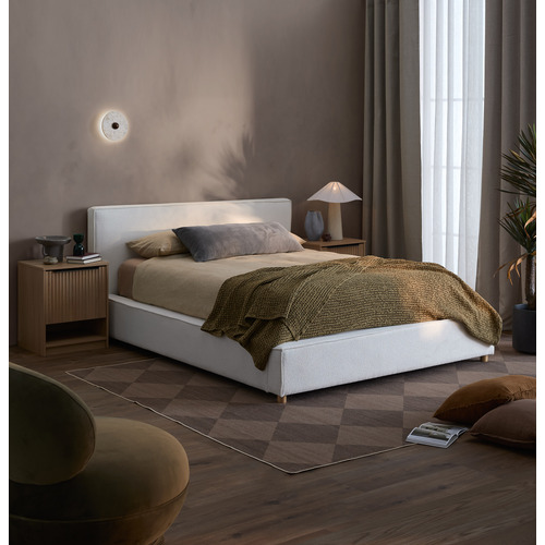 Hyde-Upholstered-Bed