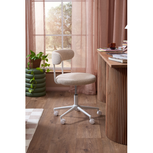 Conrad-Boucle-Office-Chair