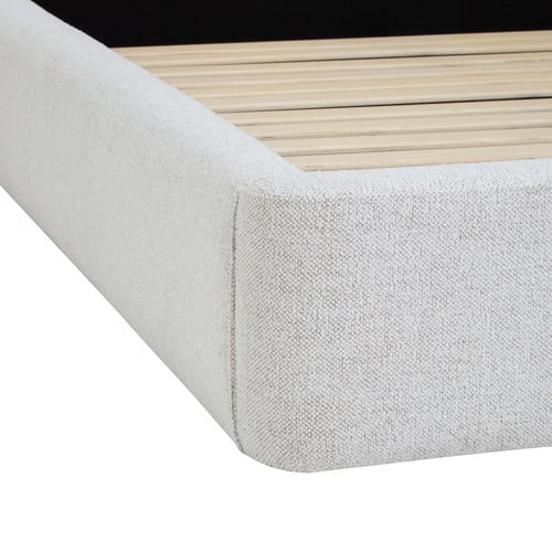 Emery-Upholstered-Bed