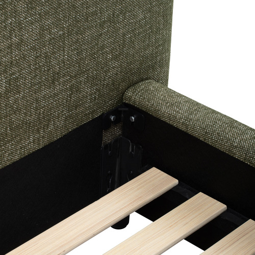 Emery-Upholstered-Bed