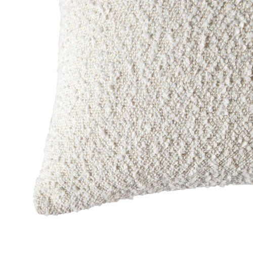Ayla-Boucle-Cushion