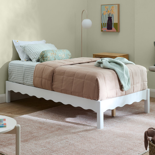 Evelyn Wavy Pine Wood Bed