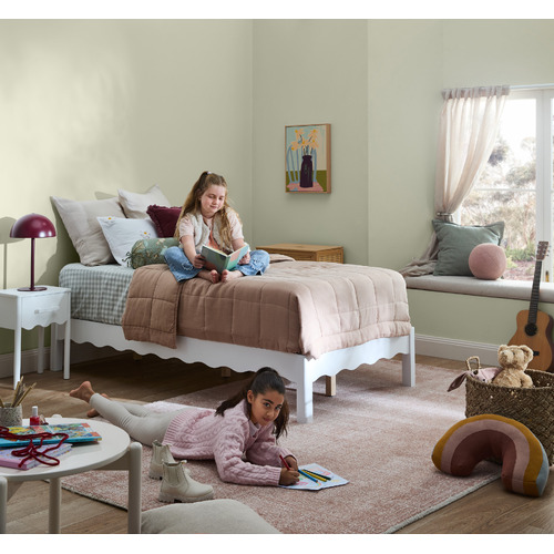 Evelyn Wavy Pine Wood Bed