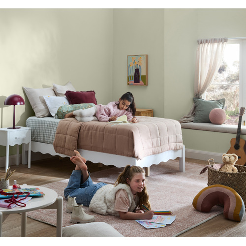 Evelyn Wavy Pine Wood Bed