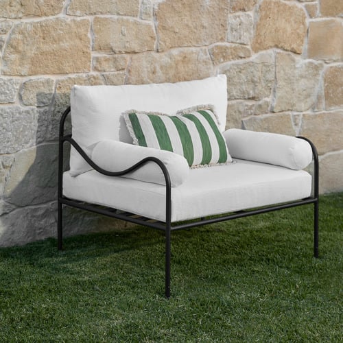 Breeze Outdoor Lounge Chair