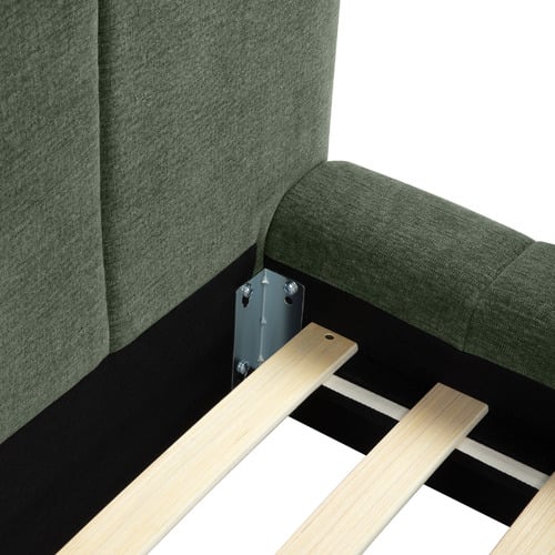 Coco Chenille Bed