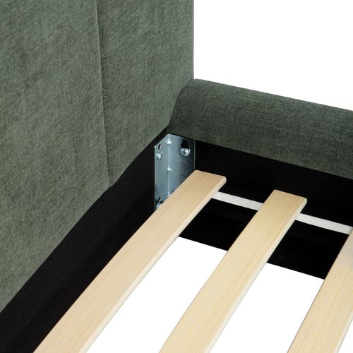 Coco Chenille Bed