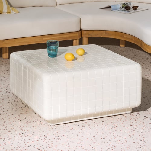 Solara-Outdoor-Coffee-Table