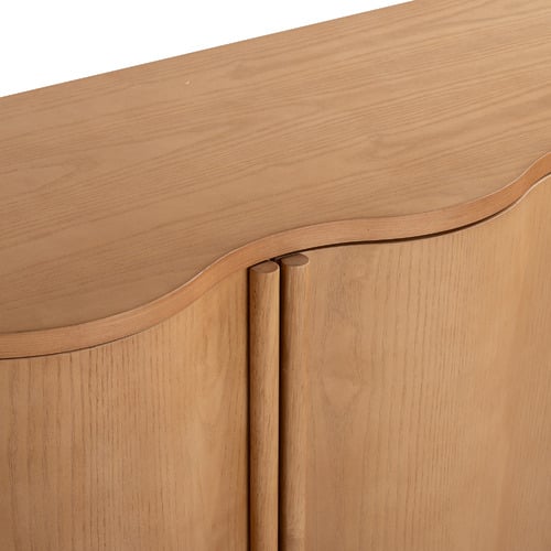 Winnie Wavy Buffet