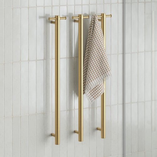 Leo Vertical Heated Towel Bar