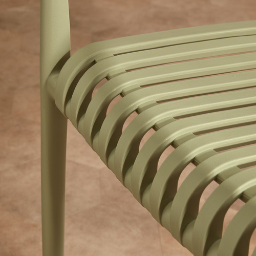 Airlie-Outdoor-Dining-Chairs
