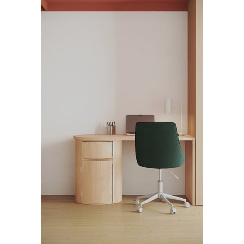 Stevie Pillar 140cm Desk