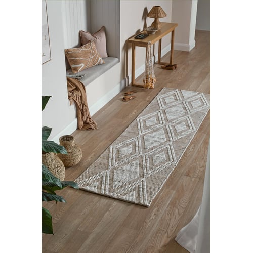 Sol Hand-Woven Jute & Wool Rug