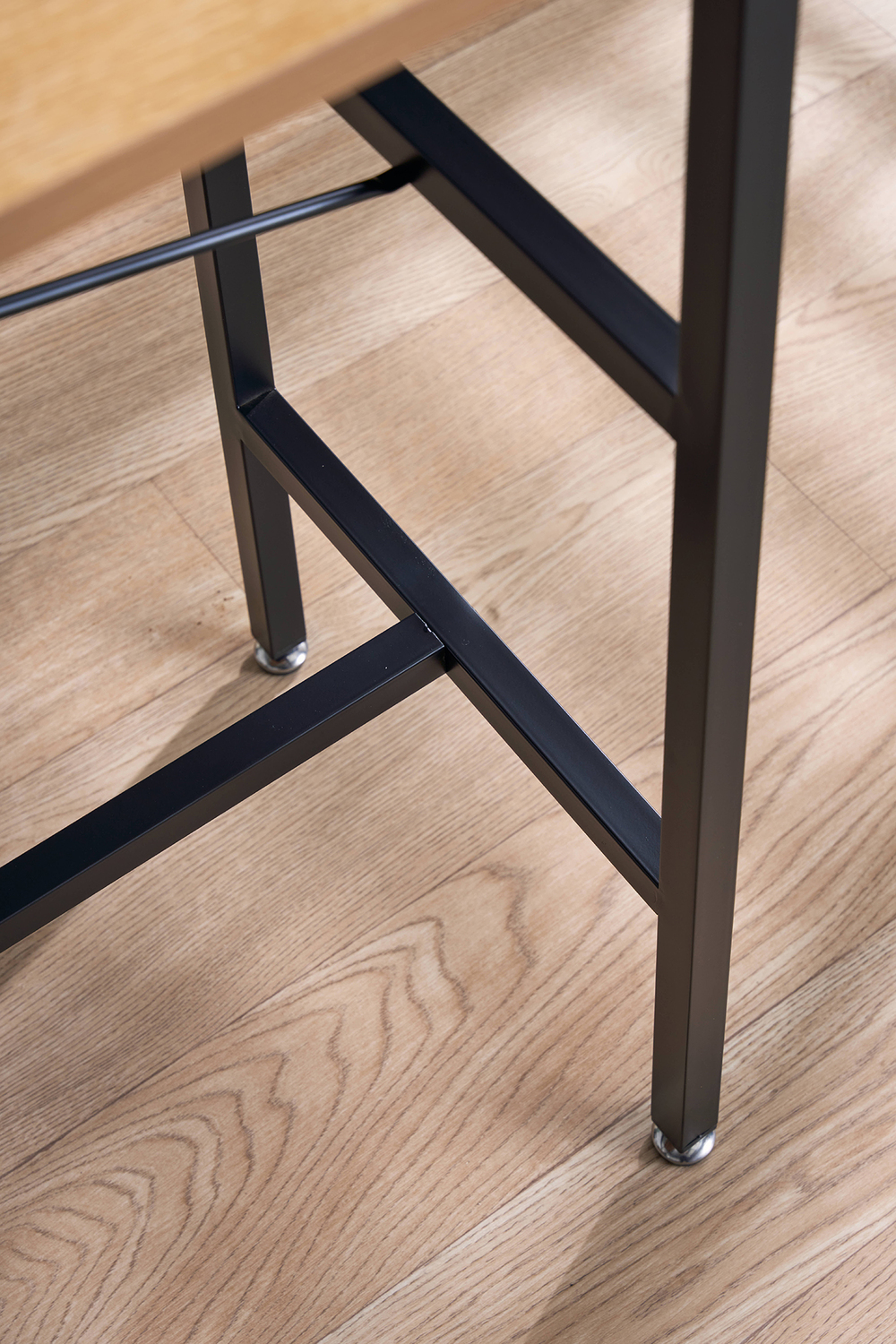 Obera Bar Table