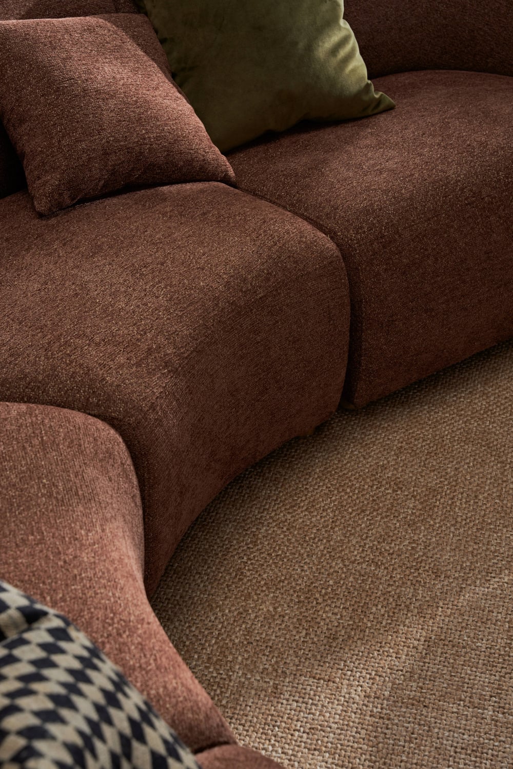 Cescent Chenille Chair