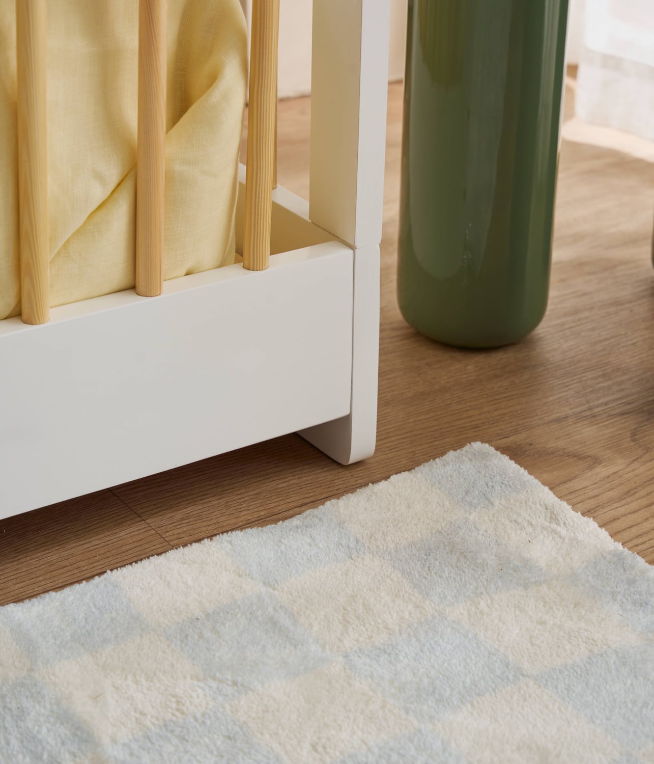 Remy Single Floor Bed