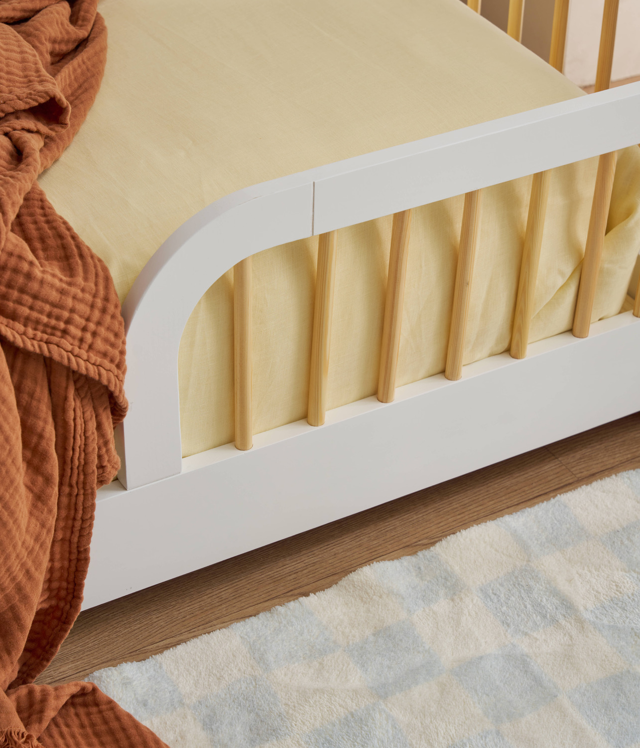 Remy Single Floor Bed