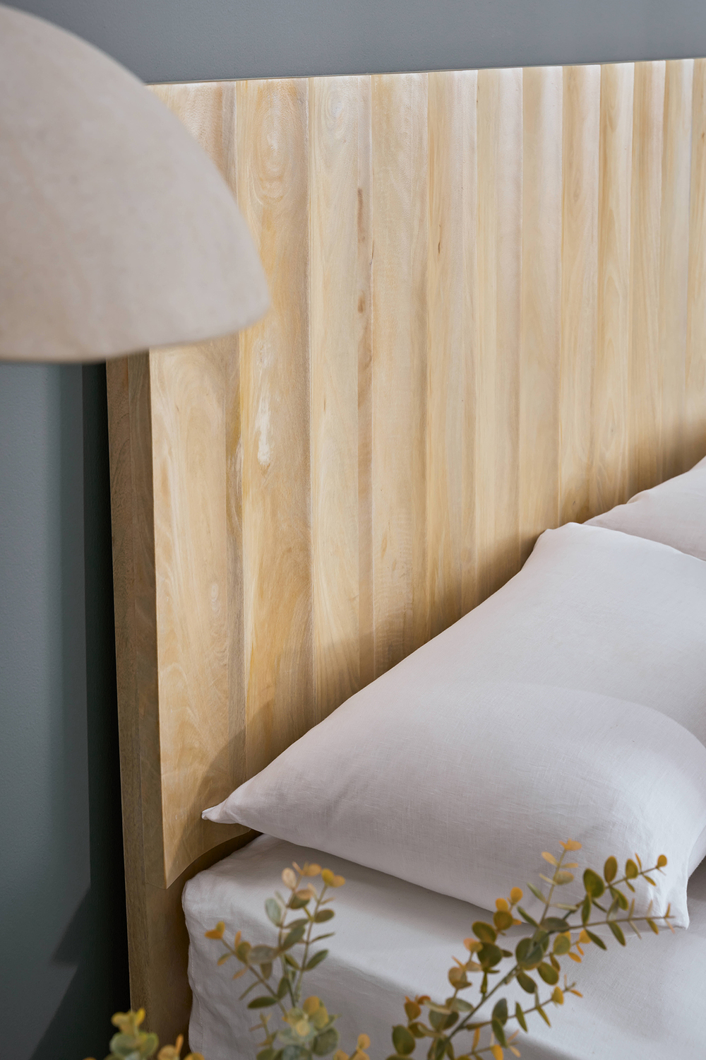 Hendry Mango Wood Bedhead