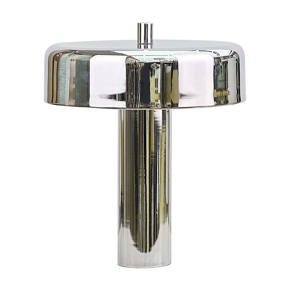 Zephyr Iron Table Lamp