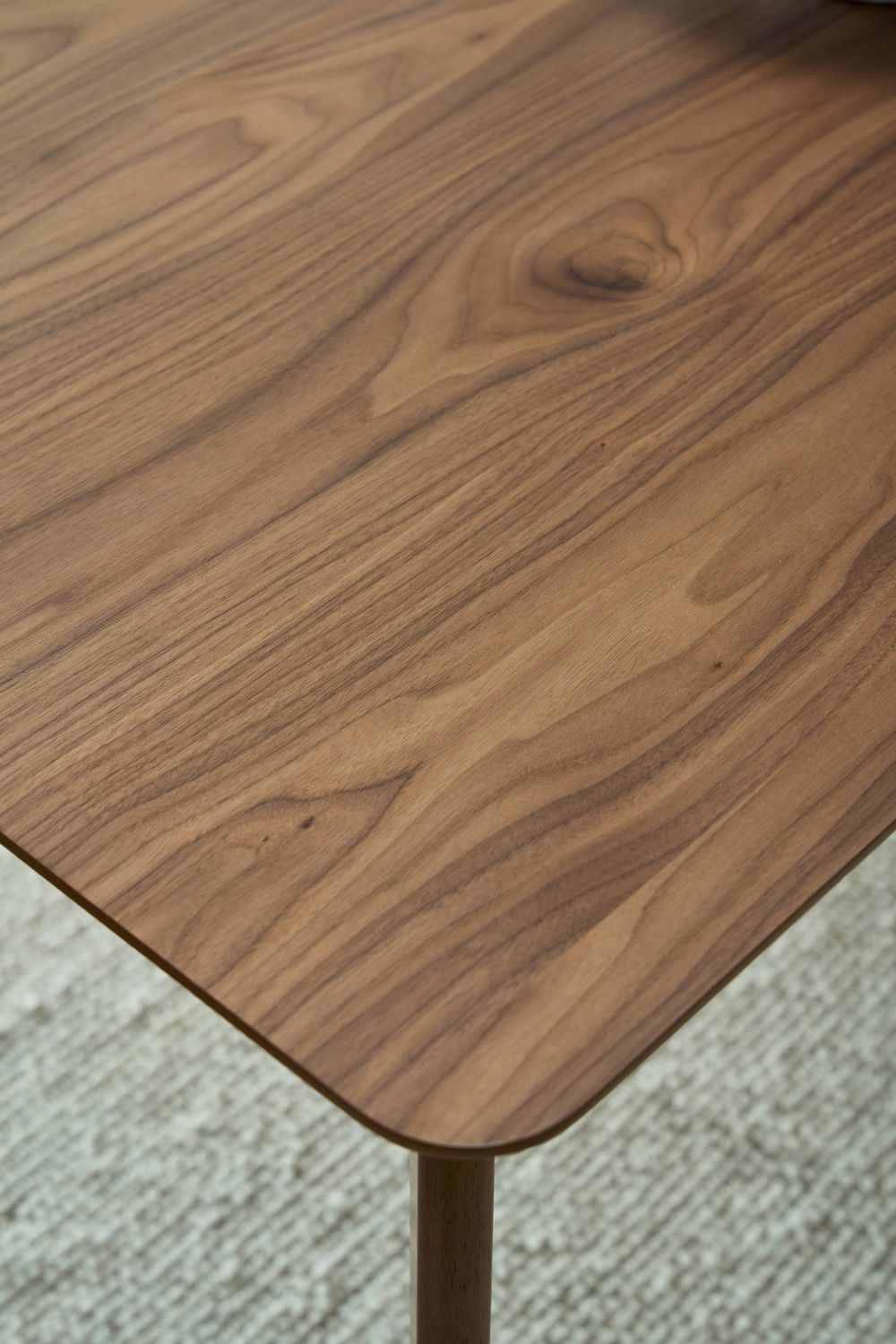 Larsen Dining Table