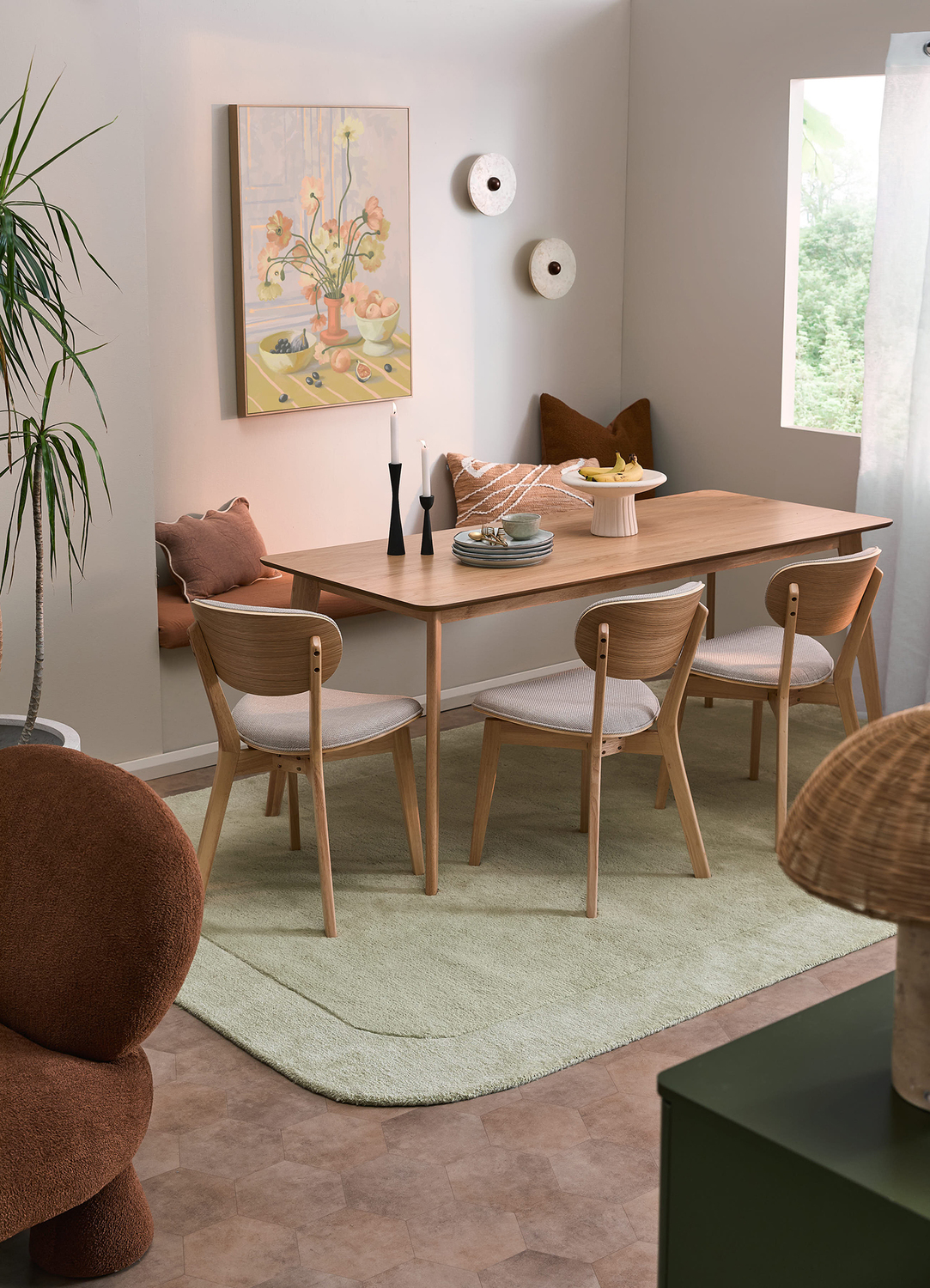 Larsen Dining Table