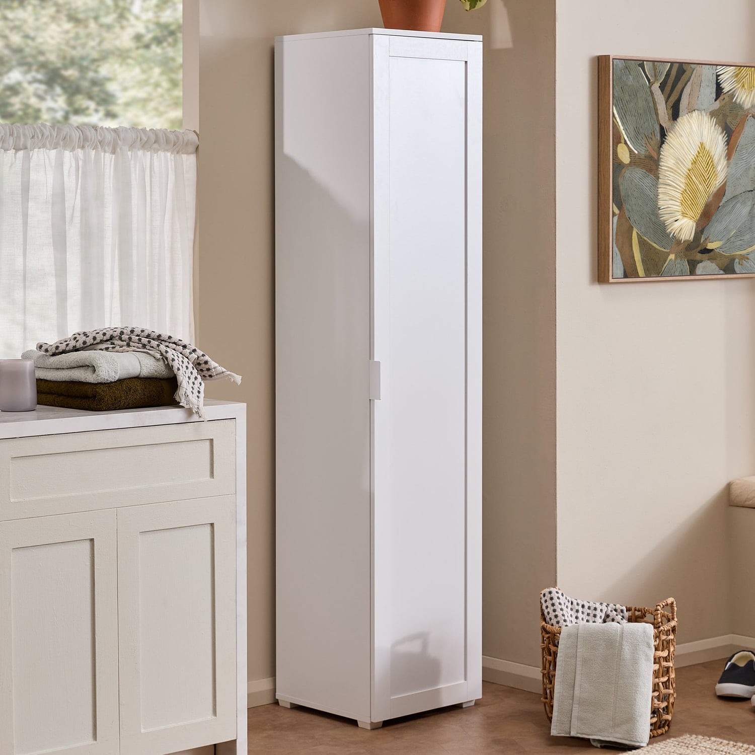 White Willem Cupboard Set