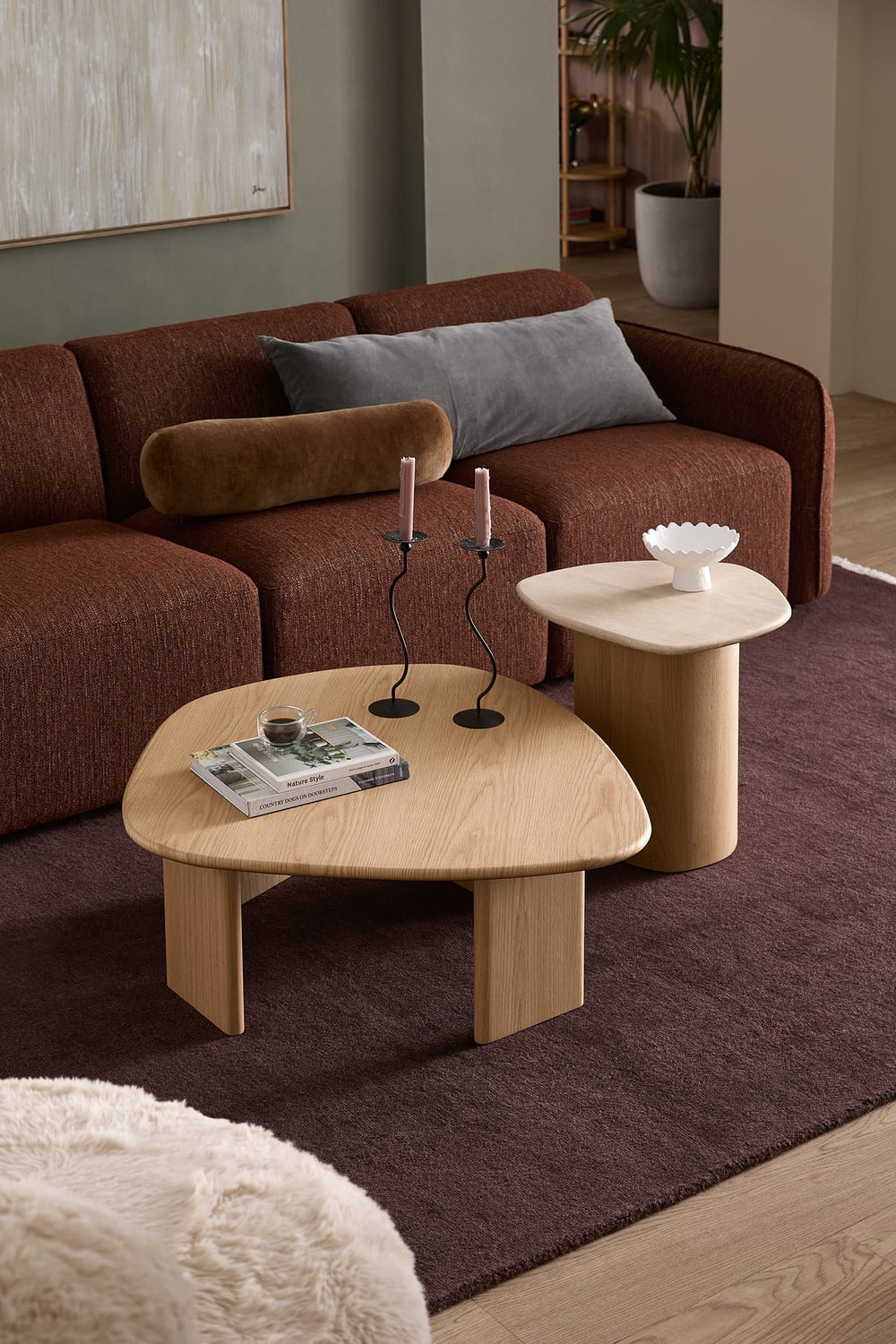 Ari Coffee Table