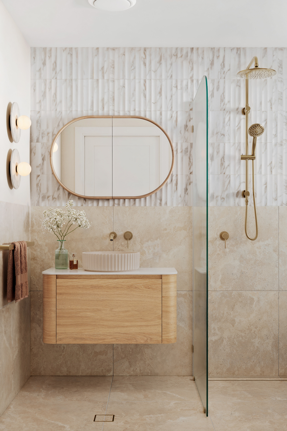 Bronte 900mm Oval Mirrored Shaving Cabinet