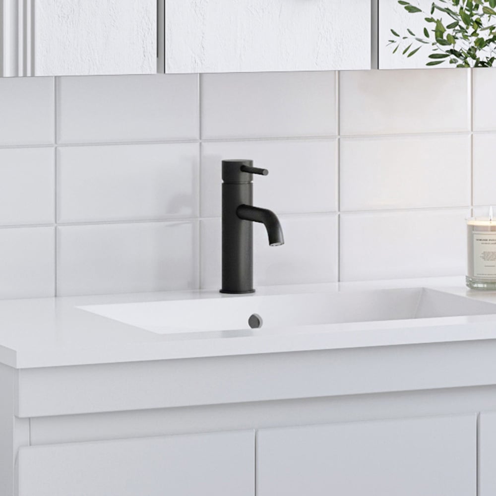 Carson Brass Short Basin Mixer