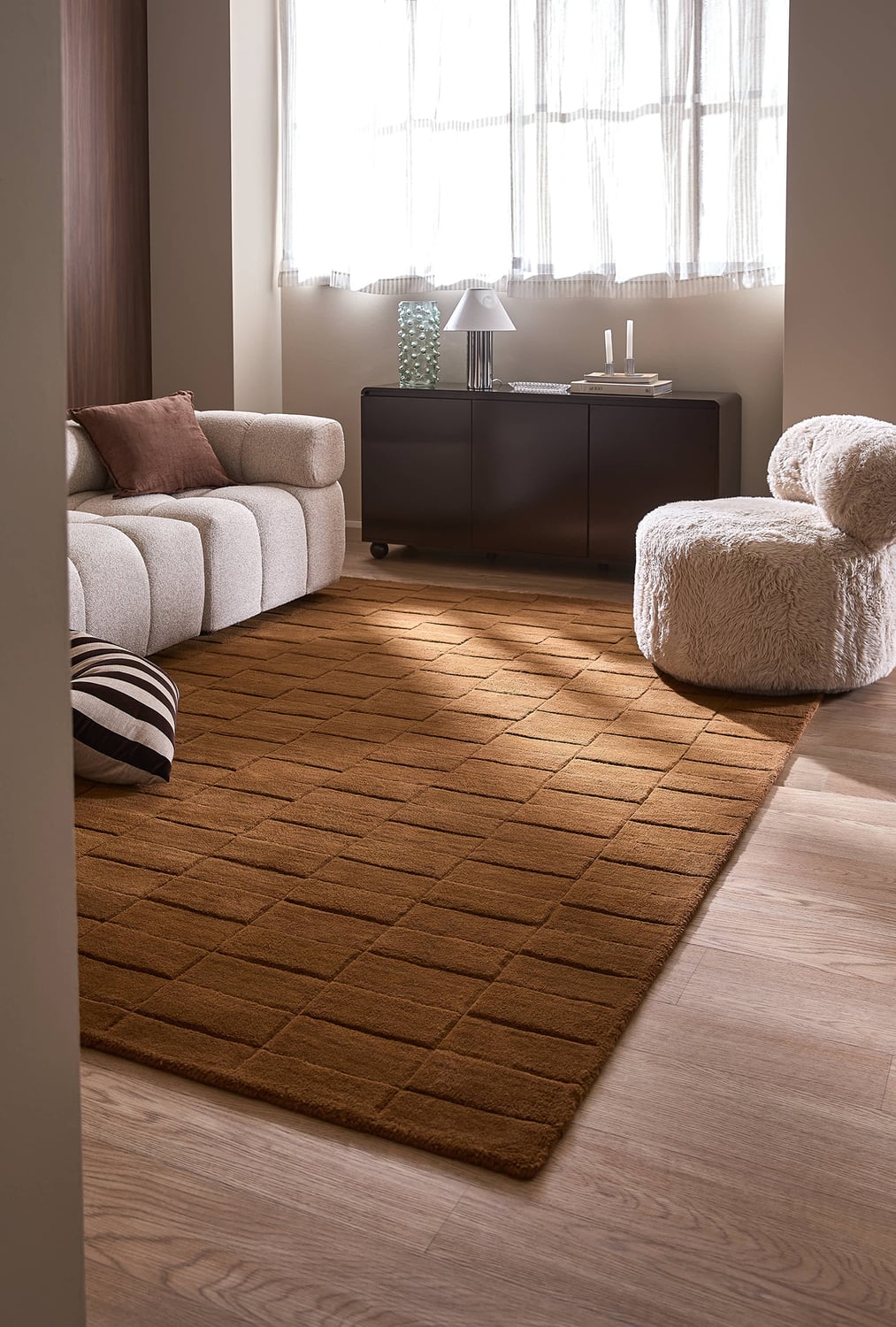 Gracie Grid Hand-Woven Wool Rug