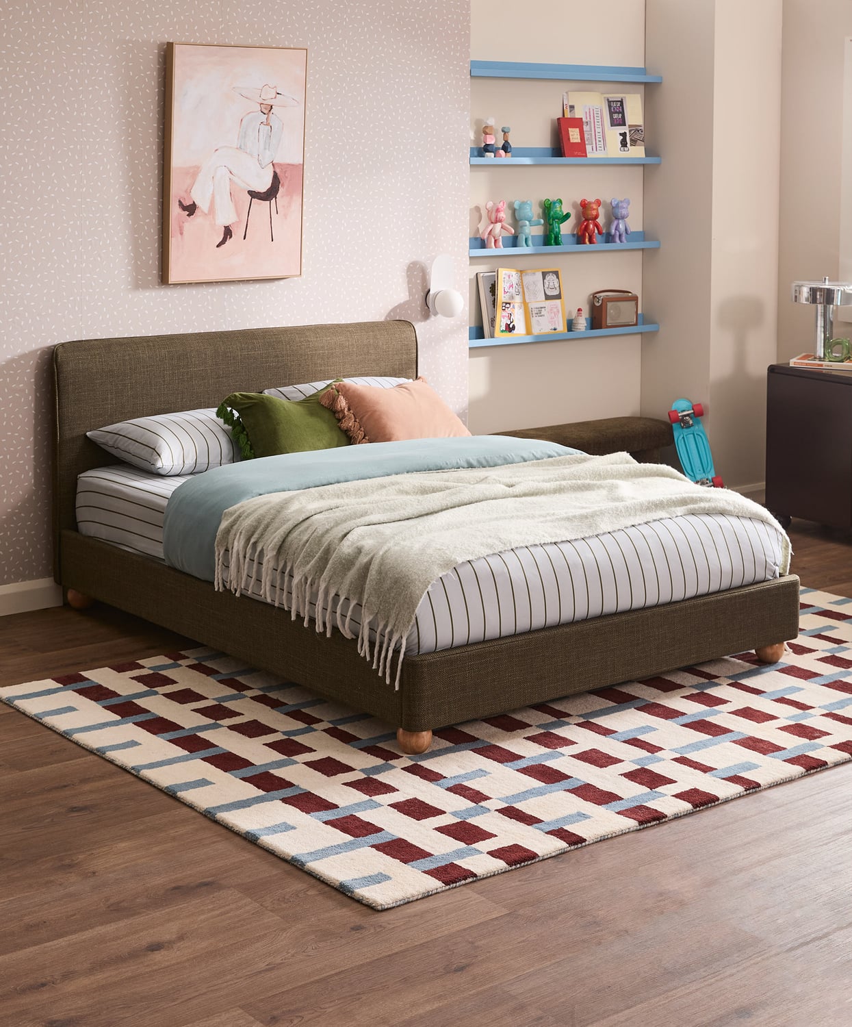 Bonnie Upholstered Ball Foot Bed