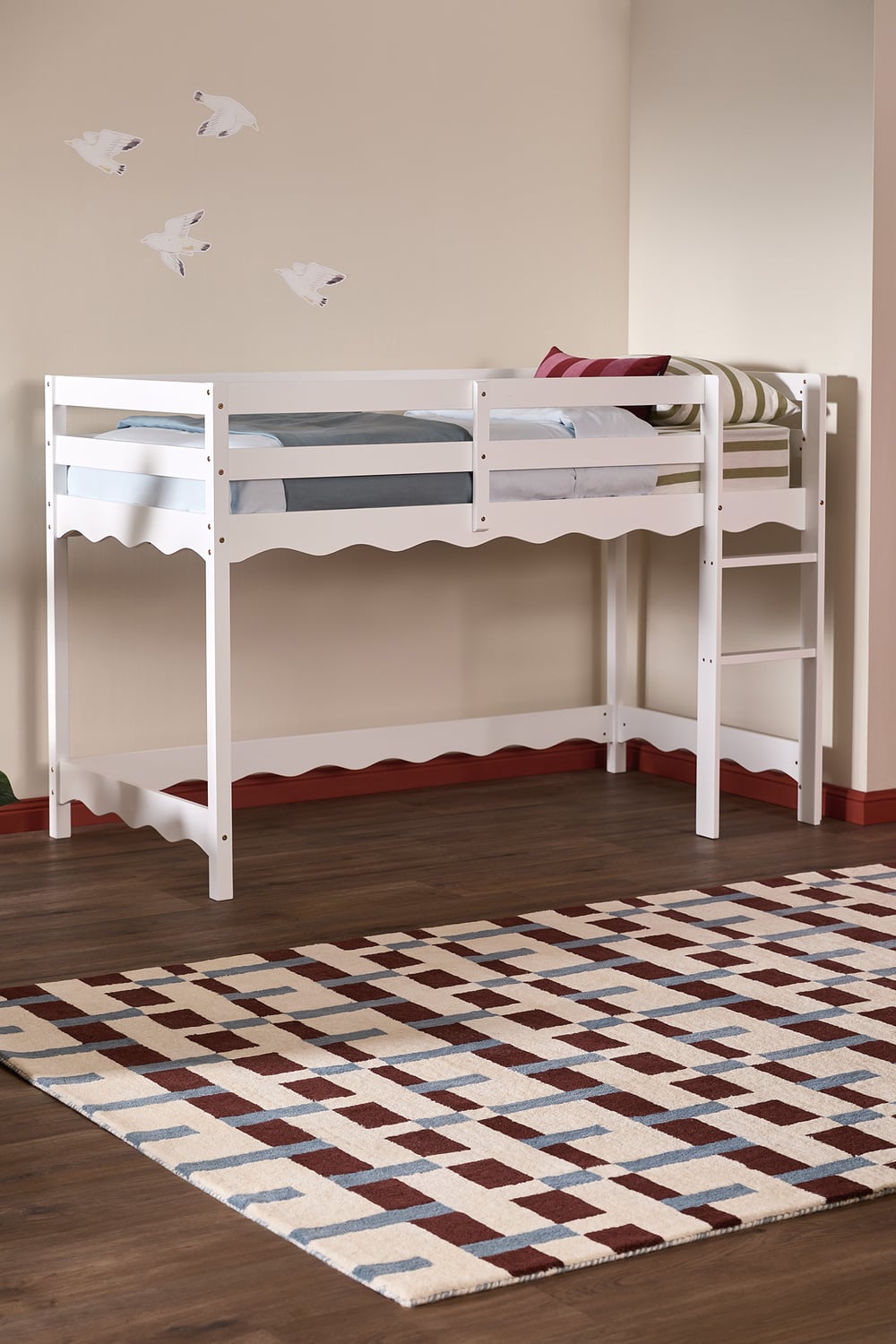 Wavy Pine Wood Single Loft Bed