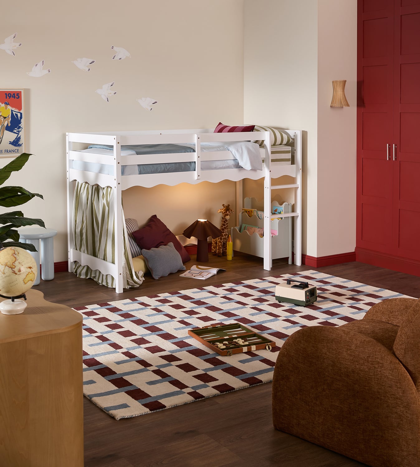 Wavy Pine Wood Single Loft Bed