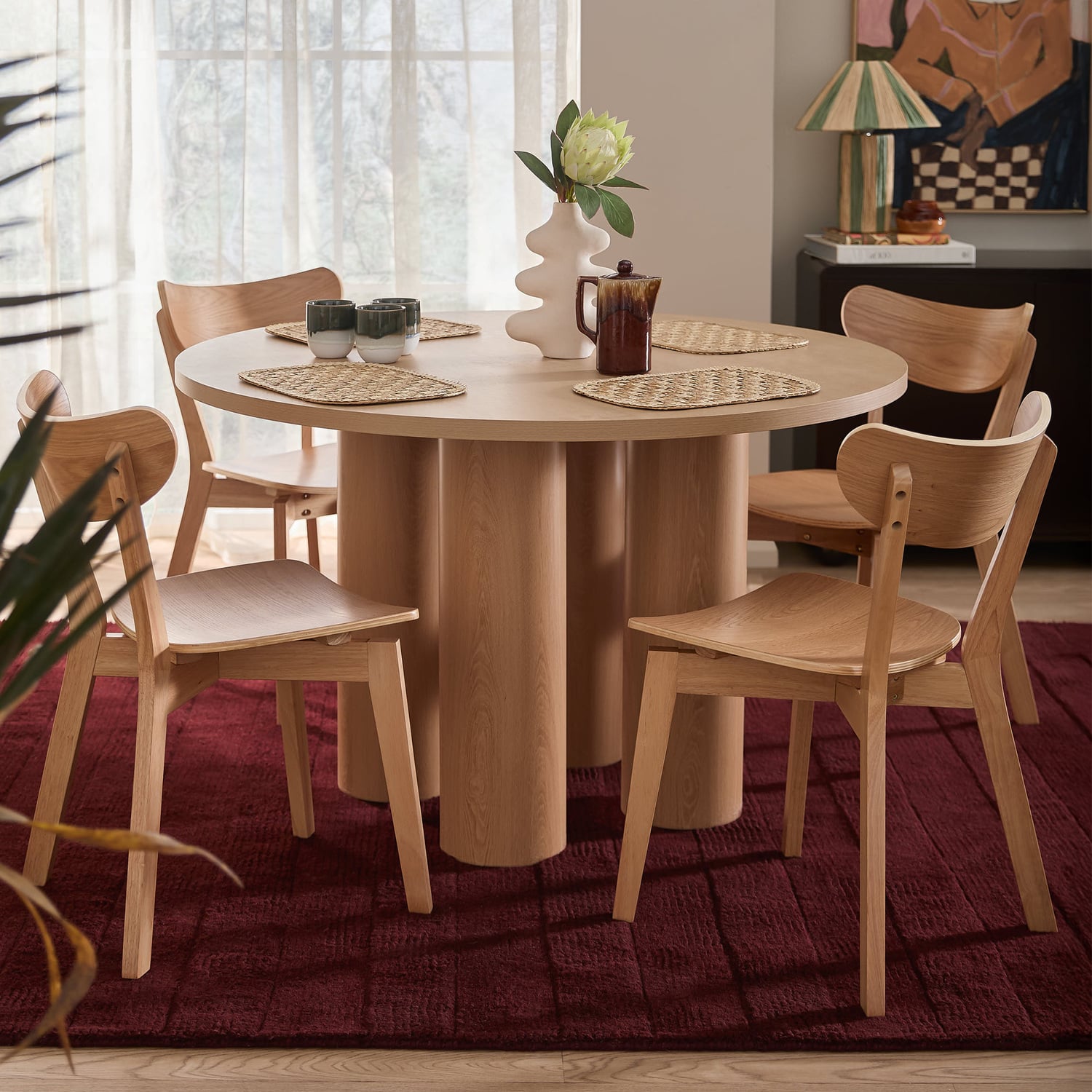 Gilmore Pillar Dining Table & Larsen Chair Set