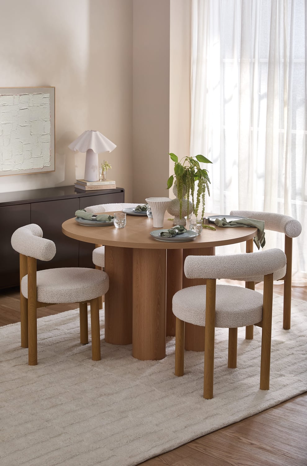 Gilmore Pillar Dining Table & Roselin Chair Set