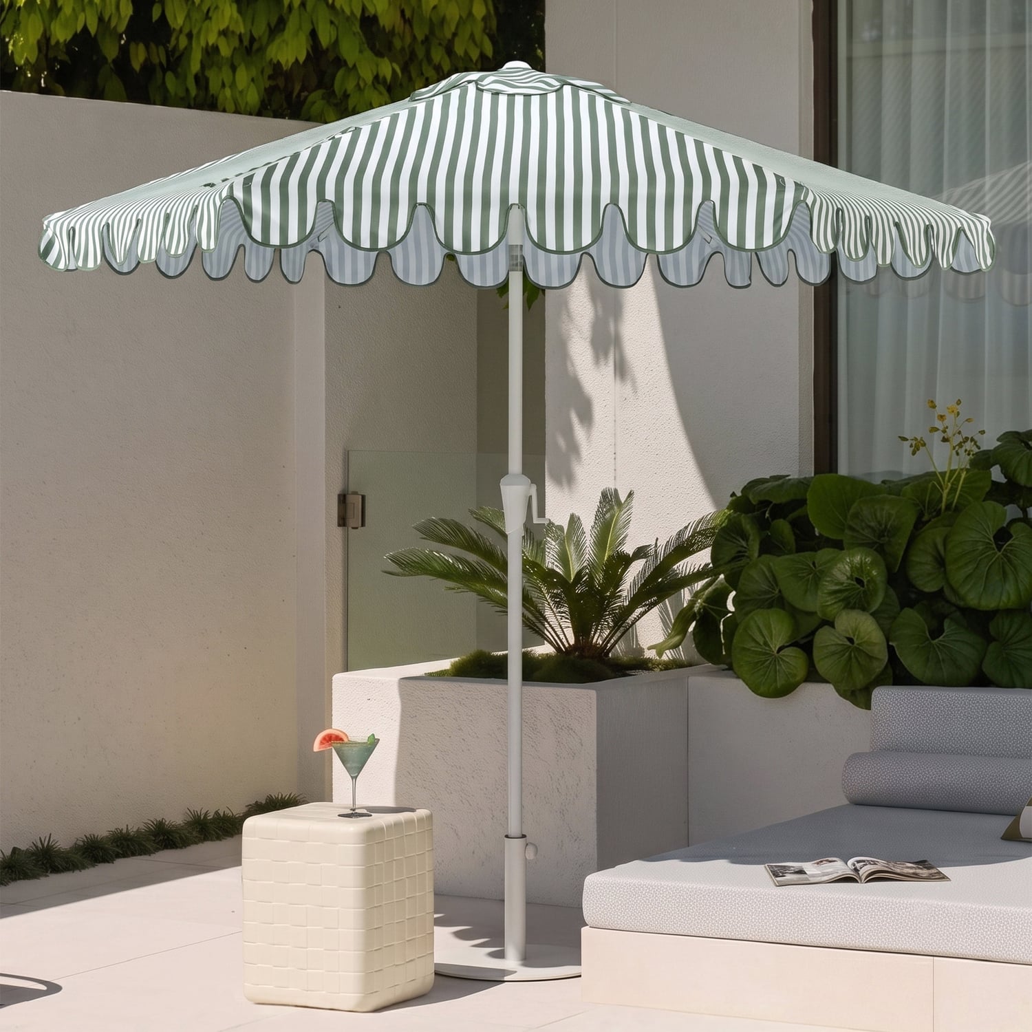 2.7m Scalloped Market Umbrella