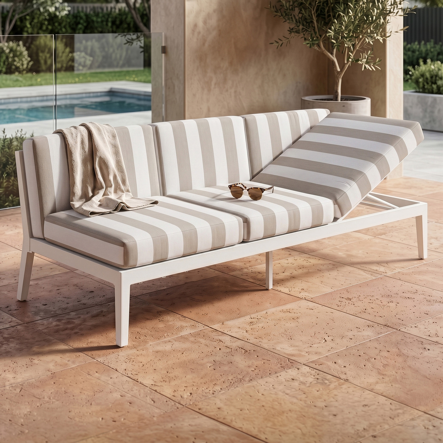 Noosa Outdoor Daybed