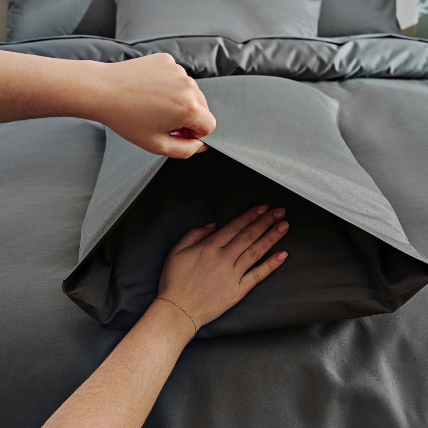 Luxury 1000TC Cotton-Blend Fitted Sheet Set