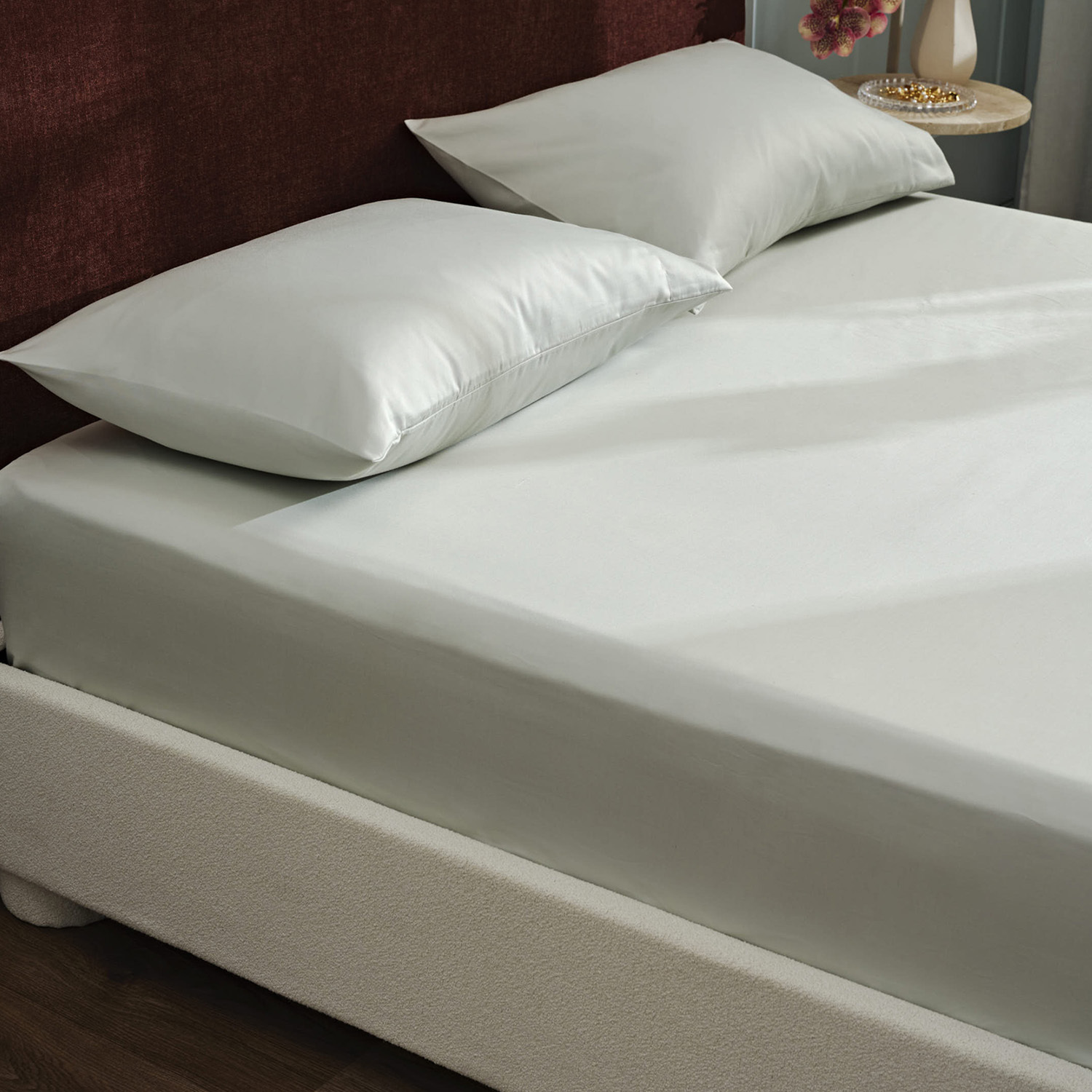 Luxury 1000TC Cotton-Blend Fitted Sheet Set